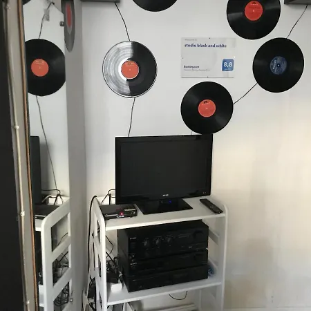 Black And White * Łódź